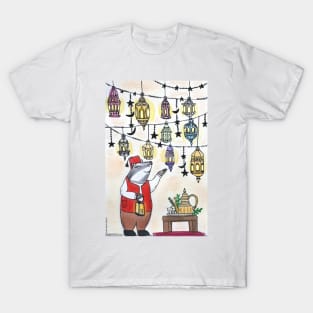 Moroccan shopkeeper and his lanterns T-Shirt